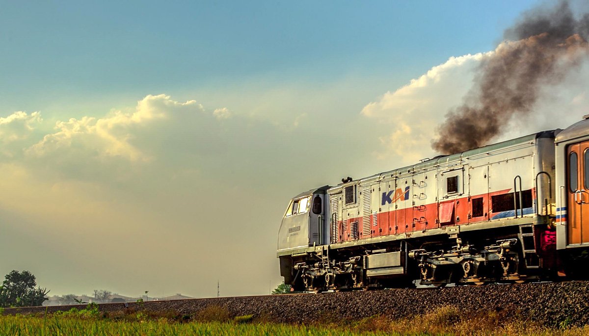 kereta Bandung-Jakarta