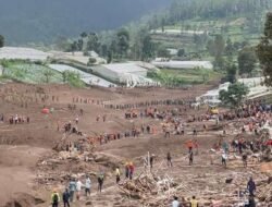 Pemerintah Kabupaten Bandung Barat Tetapkan Status Darurat Bencana Pasca Peristiwa Longsor Di Cisarua