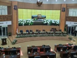 Sidang Paripurna HUT ke-19 Bandung Barat, Jeje Paparkan Capaian Positif dan Akui Tantangan Krusial Pembangunan