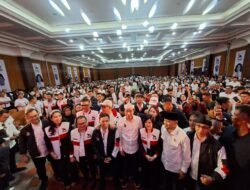 Puji Struktur PSI Kota Bandung Tembus 100 Persen, Jokowi Minta Kader Mulai  Gaspol Turun ke Warga